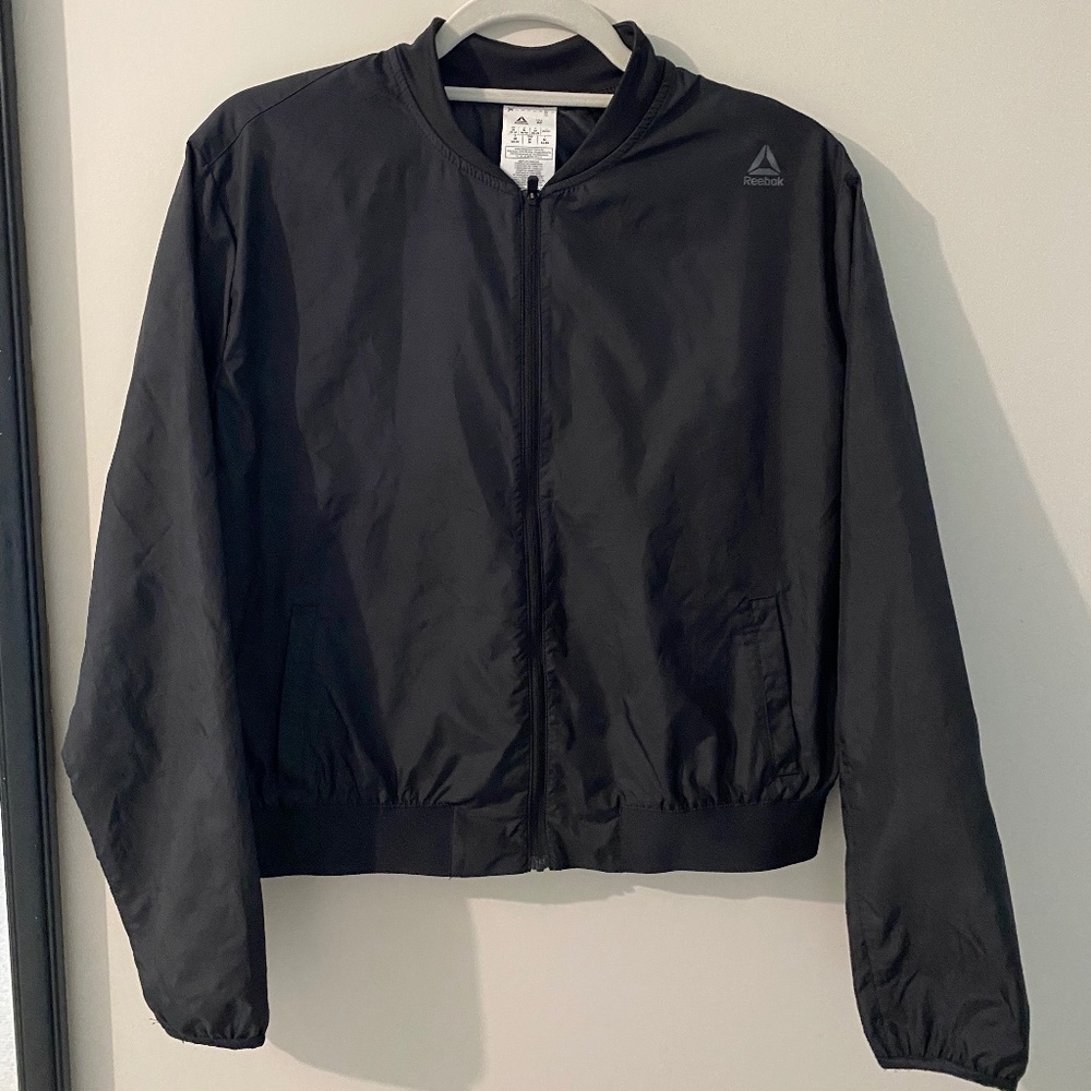 Reebok wind breaker